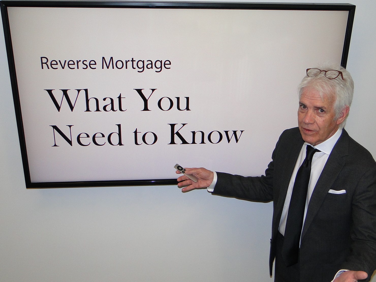 reverse mortgage broker mike harrell at work 2